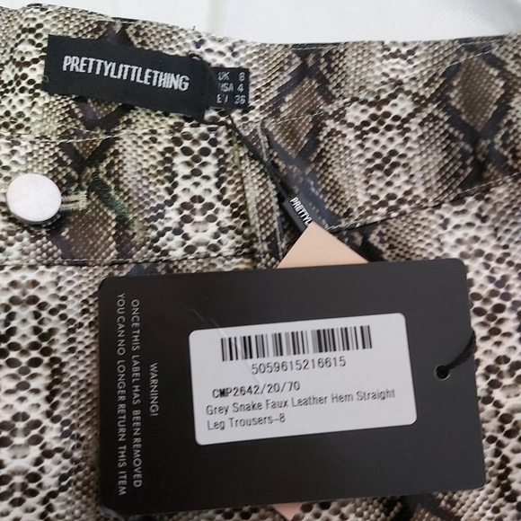 Prettylittlethings Grey Snake Faux Leather Split Hem Straight Leg Pants - Picture 8 of 11